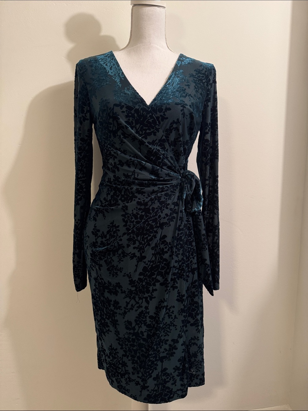 Lauren By Ralph Lauren Gorgeous Green Velvet Floral Wrap Dress—sz 2